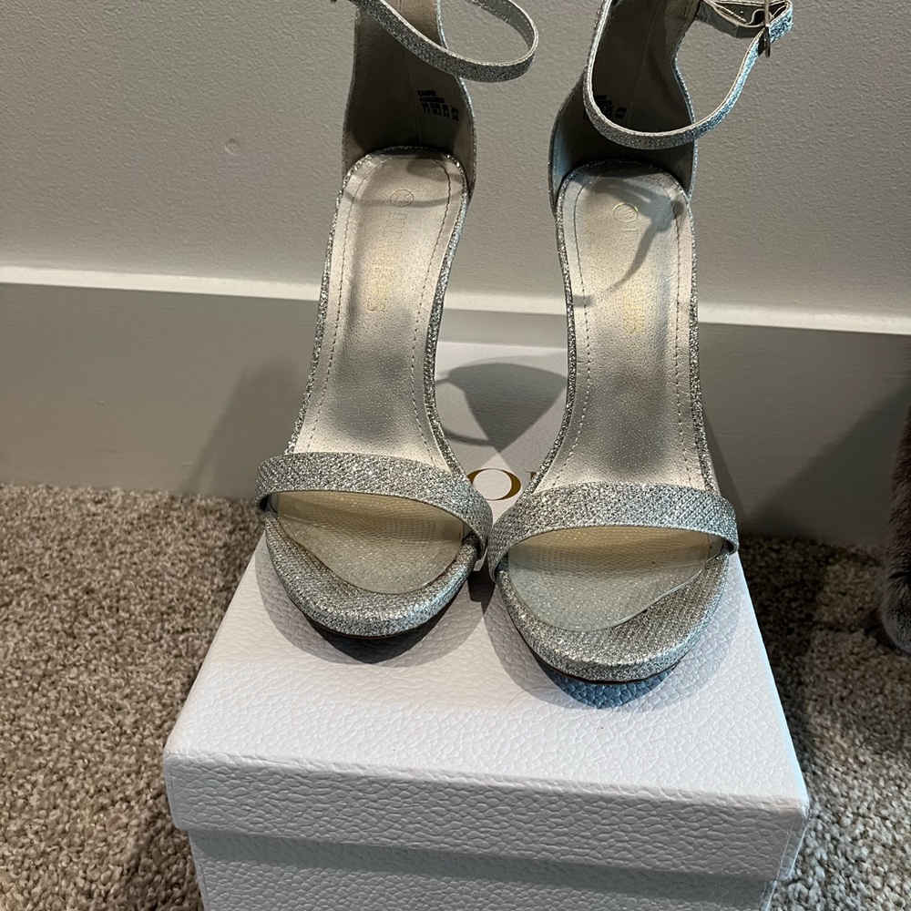 Silver Glitter Ankle Strap Heels – Worn Once – Size 7.5